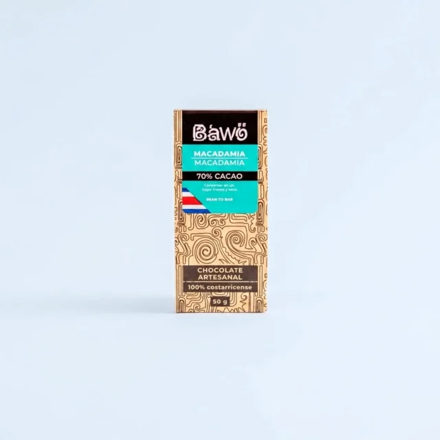 Barra de chocolate 70% con Macadamia · Imagen generada