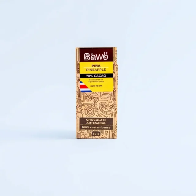 Barra de chocolate 70% con Piña · Imagen generada