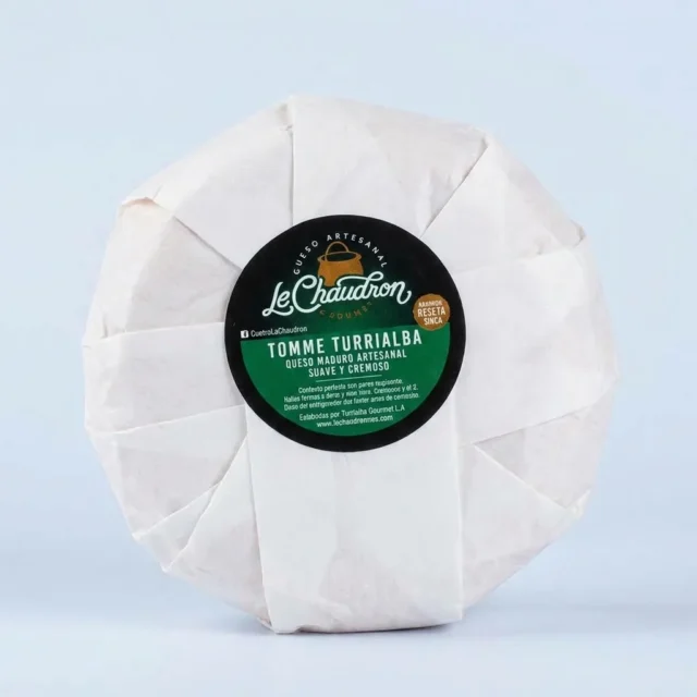 Queso Tomme Turrialba · Imagen generada
