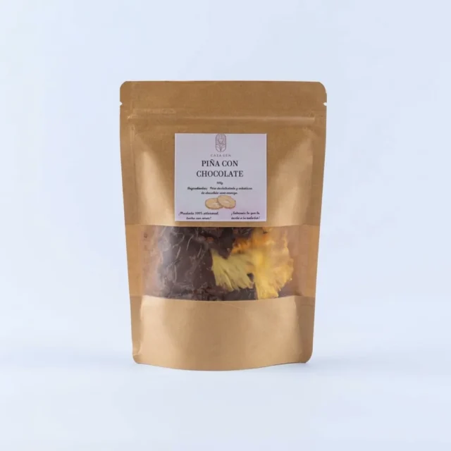 Piña deshidratada con Chocolate · Imagen generada